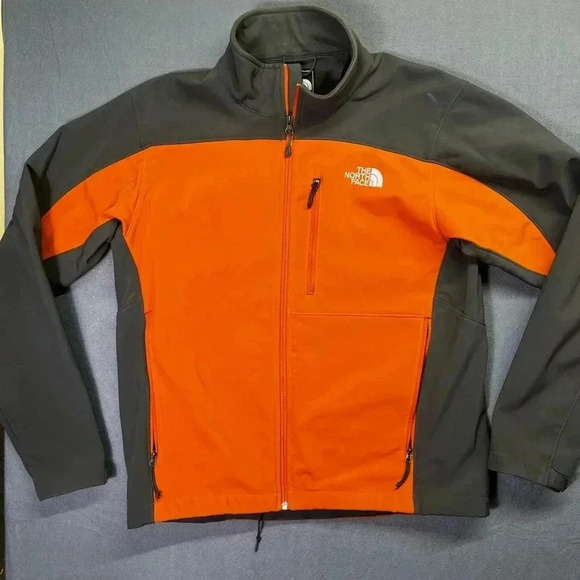 The North Face Softshell Performance Jacket Coat Mens M Lightweight Warm Comfy - Picture 1 of 9